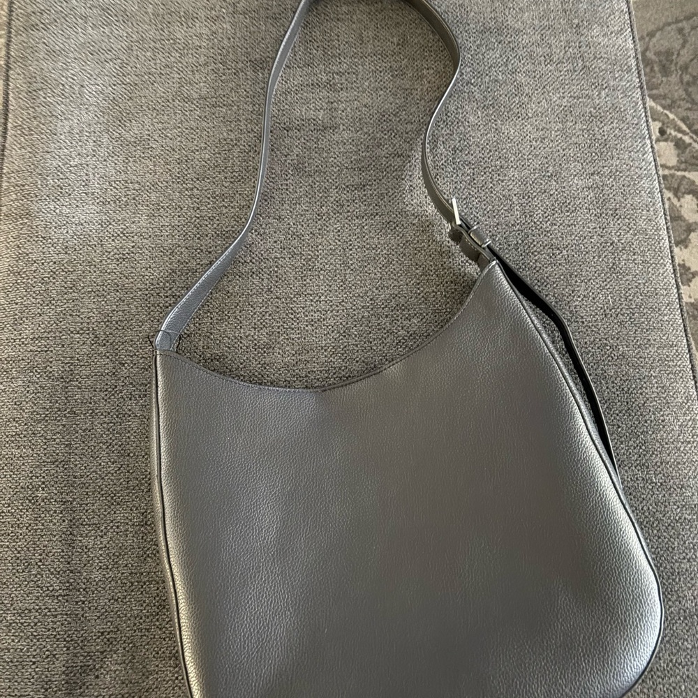 Elegant Black Shoulder Bag
